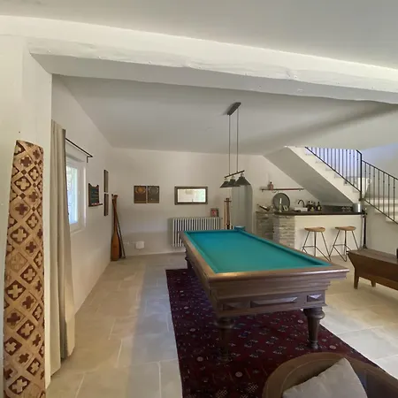 O Mas De Meze Guest house