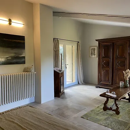 O Mas De Meze Guest house Uzes