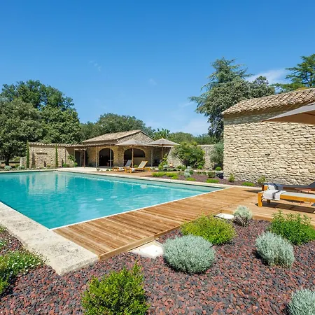 Couette-café ô Mas De Mèze 3*